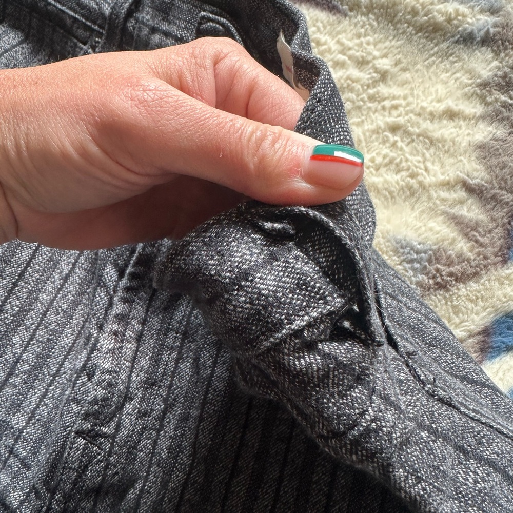 imogene + willie Gray Pinstripe Wide-Leg Pants - Picture 4 of 6